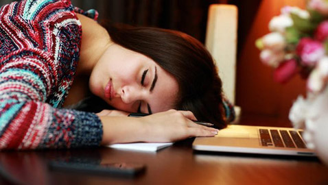 تعرفوا على أسباب الشعور المستمر بالتعب والإرهاق وطرق التغلب عليه