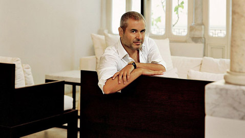 بالصور: تعرفوا على منزل إيلي صعب الفخم .. يساوي 20 مليون دولار