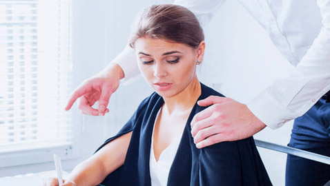 3 أبراج ترفض التلامس وتعتبره اقتحام للمساحة الشخصية!