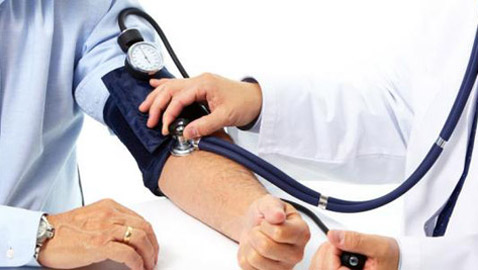 أغذية ترفع ضغط الدم.. تجنبها أو تناولها بهذه الطريقة