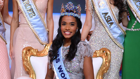 جامايكية سمراء على عرش جمال العالم 2019.. بعد ملكة جمال الكون!