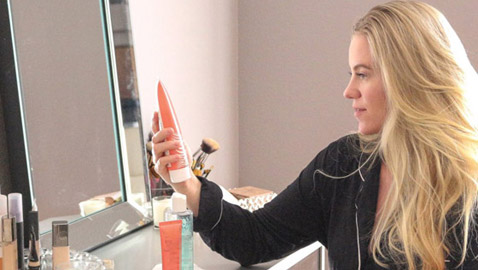 تحذير من مواد مسرطنة في مستحضرات التجميل