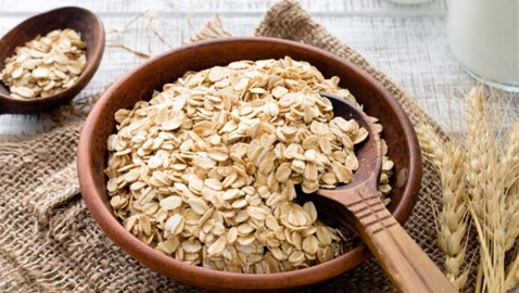 استبدال الشوفان بالبيض والخبز يقلل خطر السكتة الدماغية