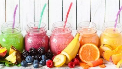 اشربوا هذه العصائر لبشرةٍ نضرة