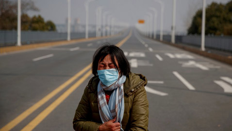 وفيات كورونا ترتفع رغم العزل.. ونداء لوزراء الصحة في العالم