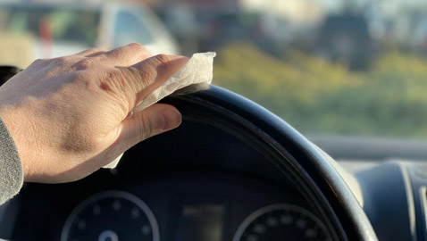 كيف تتجنب نقل فيروس كورونا لمنزلك أو سيارتك؟