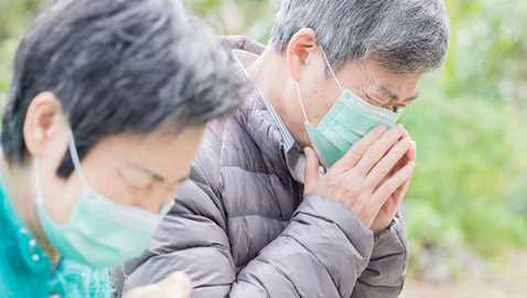 هل تُزيد الحشرات الصيفية من انتشار كورونا؟