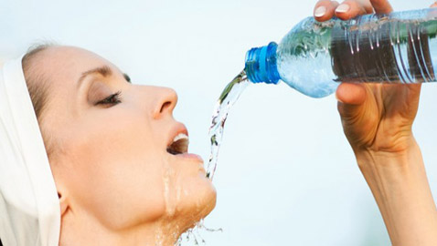 لتجنب العطش في رمضان.. إقرأ هذا المقال!