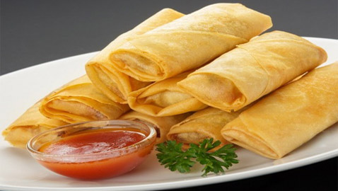 إليكم طريقة تحضير سبرينغ رول بالدجاج بالطعم الشهي والطيب
