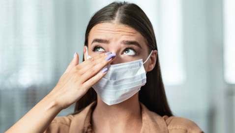 أجزاء من الجسم عليك عدم لمسها على الإطلاق!