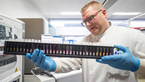 تجربة 4 أدوية للسرطان والالتهابات مع مرضى كورونا