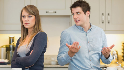 نصائح للتوقّف عن سوء الظن بزوجك