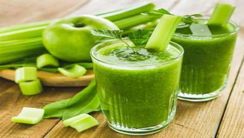 إليكم طريقة تحضير عصير الكرفس للتخسيس وخسارة الوزن الزائد