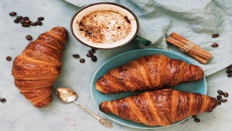 ألذ وأشهر المعجنات في العالم.. إليكم طريقة تحضير الكرواسون في المنزل