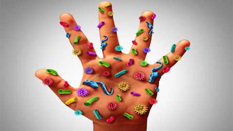 كيف نحافظ على البكتيريا النافعة عند تعقيم الأيدي بالمطهرات؟