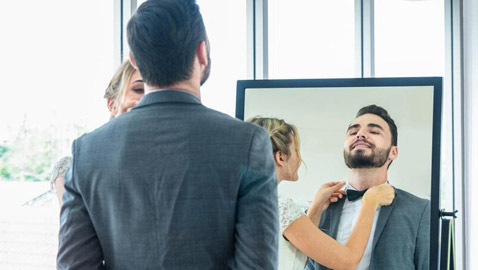 10 نصائح لاختيار بدلة زفاف لعريسك