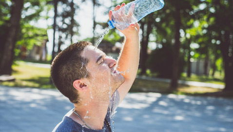 نصائح لتجنّب مخاطر موجة الحر