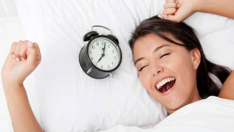 عادات فور استيقاظك من النوم تدّمر صحتك.. احذرها