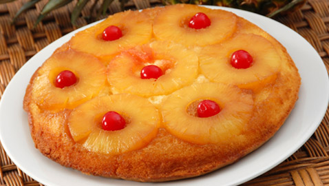 هشة وسريعة الذوبان في الفم.. إليكم وصفة كيك الأناناس اللذيذة