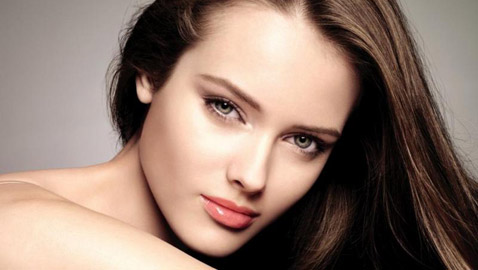 10 أطعمة غنية بالكولاجين للحفاظ على بشرة شابة