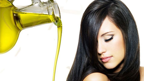 أبرز الزيوت التي تؤمن لكِ حلولاً فعّالة لكافة مشاكل الشعر