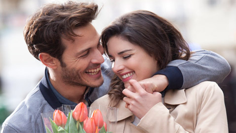 تعرفوا على 6 علامات تدل على الجاذبية بغض النظر عن المظهر