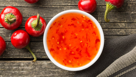 مزيج من طعمين مميزين.. إليكم وصفة صوص الدجاج الحلو والحامض